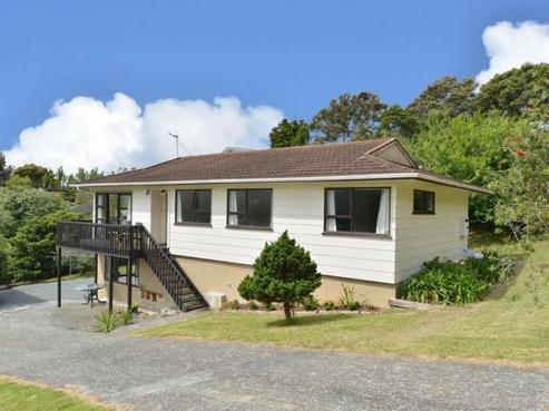 8 Tikorangi Place, Morningside