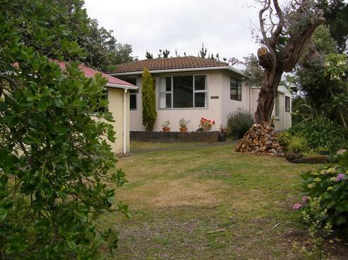 21 The Avenue, Otaki Beach
