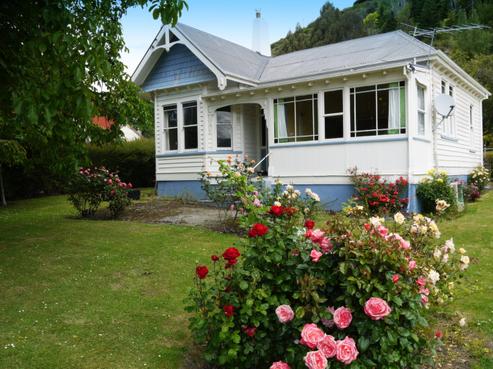 21 Scotland Street, Roxburgh