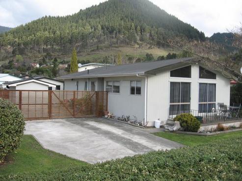 7 Burn Place, The Brook