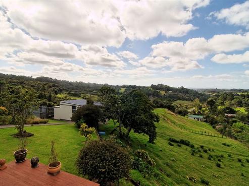 23 Waitakere Road, Waitakere