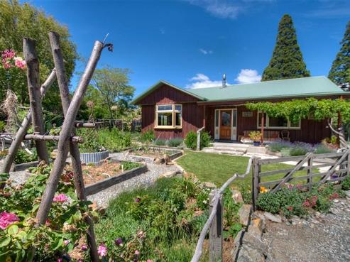 16B Donegal Street, Cromwell