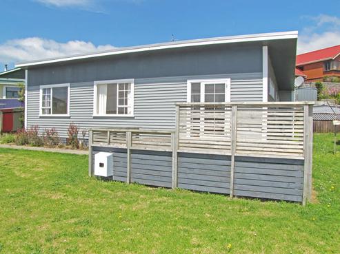 35 South Road, Blagdon