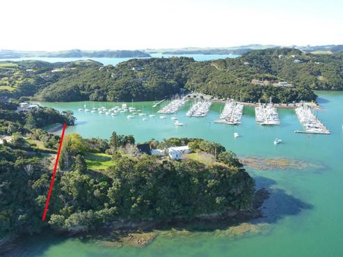 102 Doves Bay Road, Kerikeri