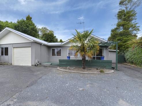 8 Burn Road, Lynmore