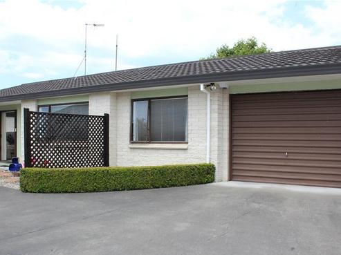 2/414 Kennedy Road, Pirimai