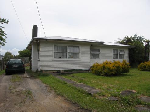 9 Grayson Avenue, Mangakakahi