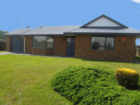 3 Ashmore Place, Fairy Springs