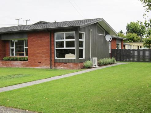 1 Thwaites Place, Leamington