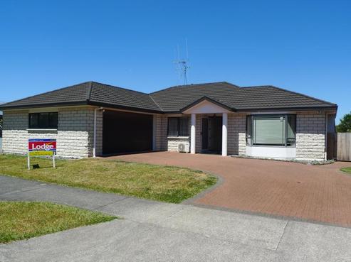 11 Friesian Place, Grandview Heights
