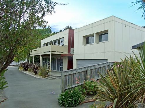 48 Churchill Avenue, Richmond