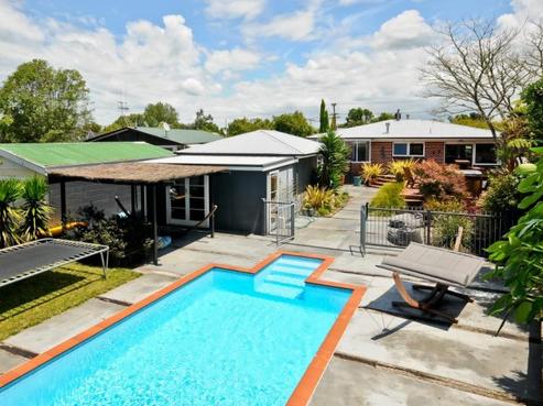 5 Chesterman Road, Riverlea