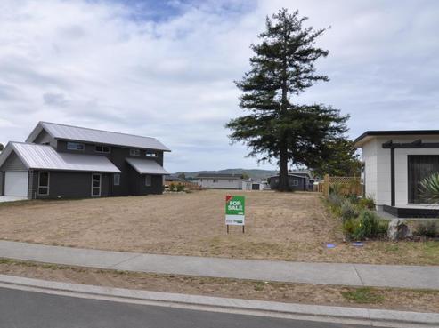 102 Seabreeze Lane, Whangamata