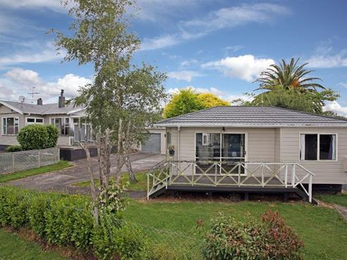 64 Helvetia Road, Pukekohe