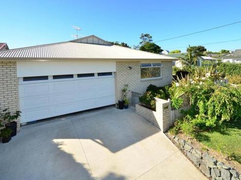 8A Brandon Road, Manly