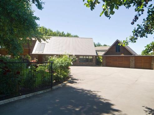 216 Cavendish Road, Casebrook