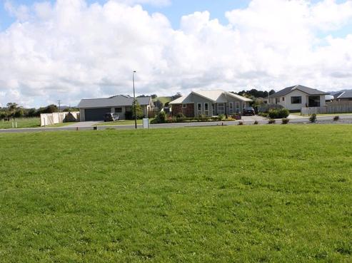 6 Lowburn Avenue, Waipu