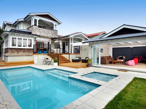 13 North Avenue, Narrow Neck