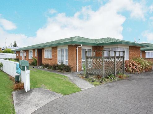 1/210 Mangorei Road, Merrilands