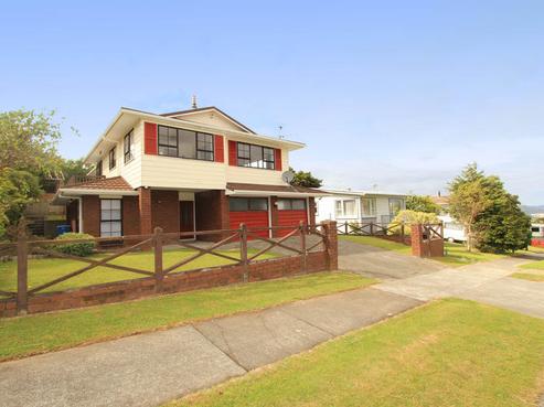 90 Major Drive, Kelson