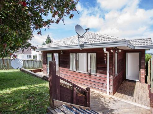 9A Hayr Road, Three Kings