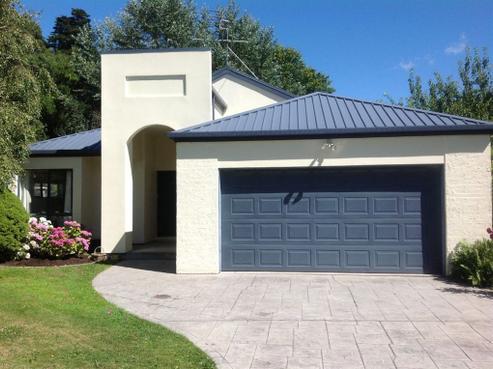 10 Peartree Lane, Hillsborough