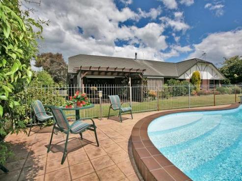 121 Avenue Road, Greenmeadows