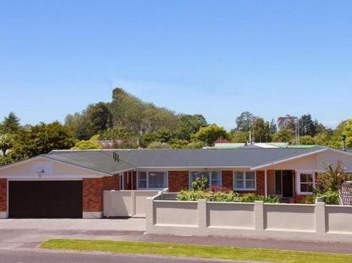 14 Ashbury Avenue, Silverdale