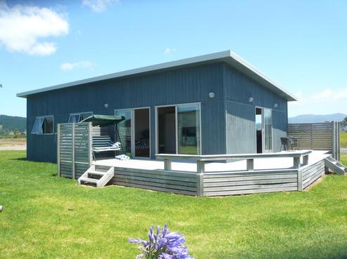 301 Harbour Drive, Matarangi