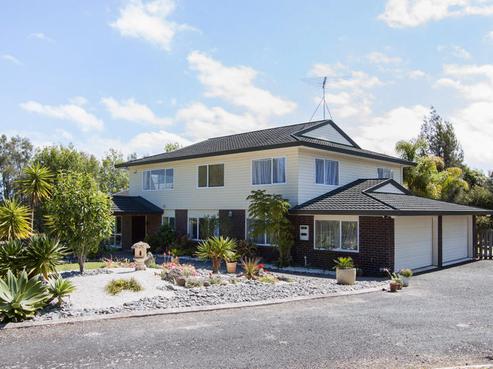 1489 Dairy Flat Highway, Dairy Flat