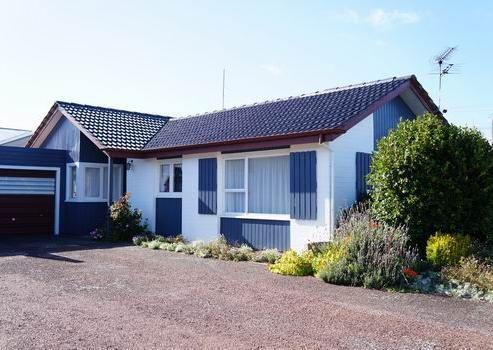 24 Camberwell Road, Hawera