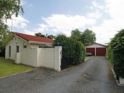 232 Sandwich Road, Saint Andrews
