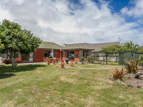 39 Cedar Drive, Paraparaumu Beach