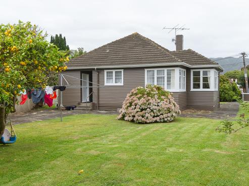 24 Dyer Street, Epuni