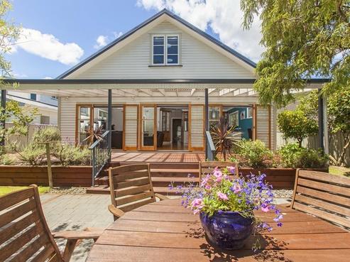 279 Riverside Drive, Waterloo