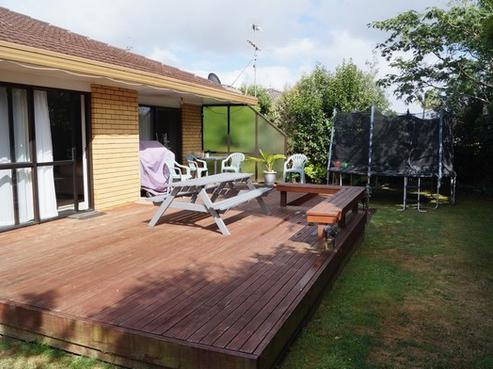 31 Lakeside Drive, Pahurehure