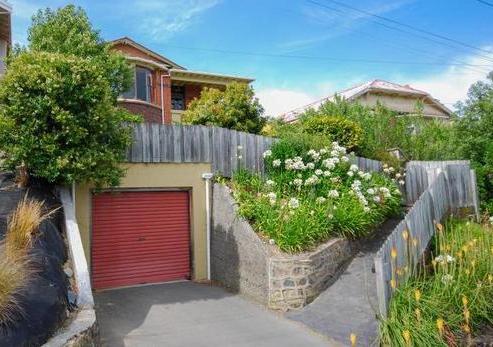 6 Highcliff Road, Andersons Bay