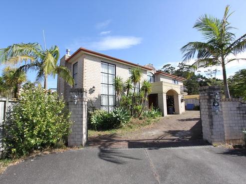 107 Hugh Green Drive, Pinehill