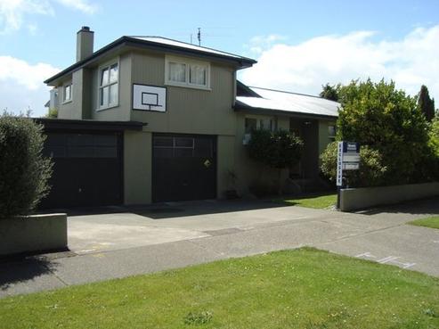 4 Albert Street, Gladstone