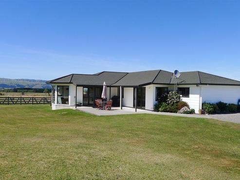 154 Watershed Road, Bunnythorpe