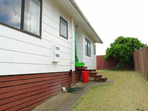 53A Maplesden Drive, Clendon Park