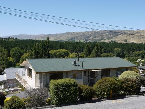 2 Branxholm Street, Roxburgh