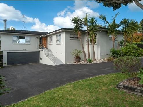 26 Montgomery Avenue, Rothesay Bay