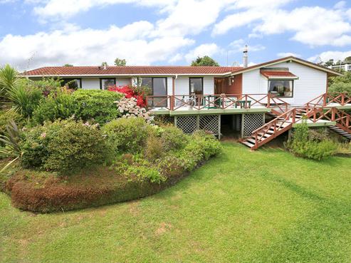 12A Puketaha Road, Swanson