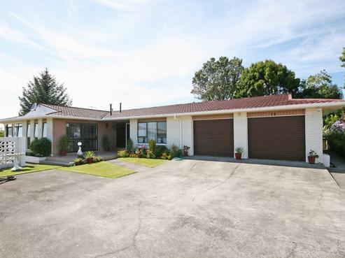 8B Poplar Grove, Whalers Gate