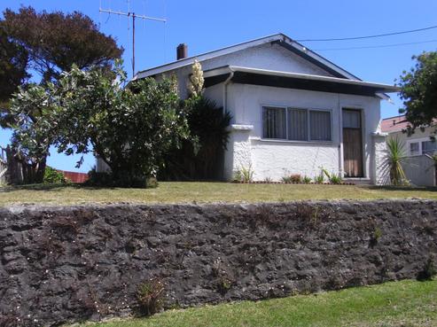 15 Fergusson Street, Springvale