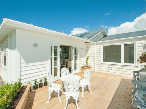 33 Leighton Avenue, Waiwhetu