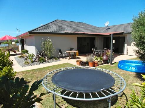 5 Amner Place, Havelock North