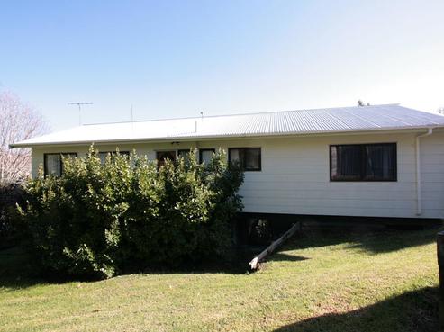 12 Delshaw Avenue, Stanmore Bay