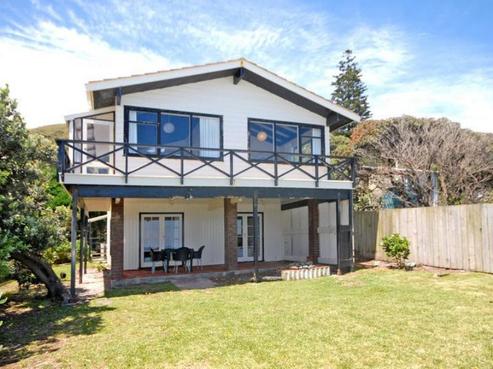 56 Ames Street, Paekakariki